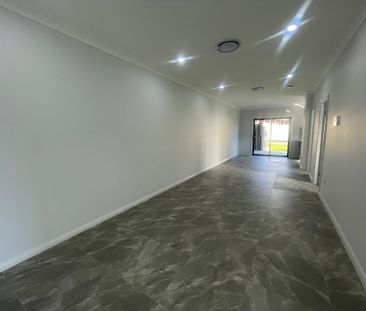 Brand New 5-Bedroom Duplex in Prime Location - Photo 6