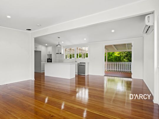 73 GLENBRAE ST - Photo 1