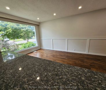 358 Browndale Crescent #MainFlr - Photo 4