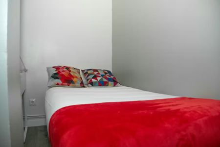 Calle de Áncora, Madrid, Community of Madrid 28045 - Foto 3