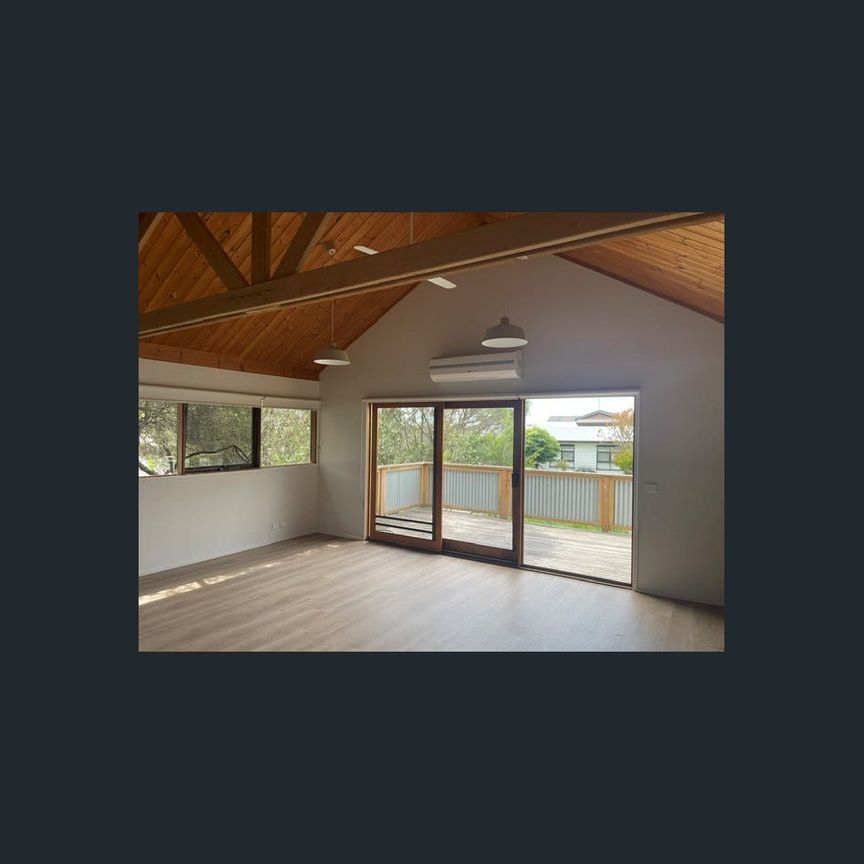 Charming Renovated Cottage in Old Ocean Grove - Photo 1