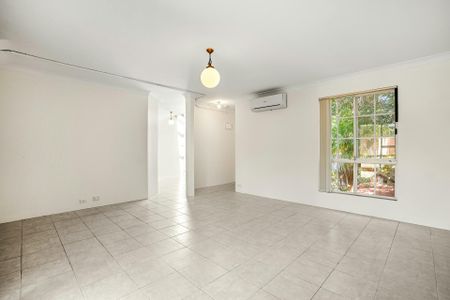 Available Now - Fresh, Coastal & Convenient - Photo 2