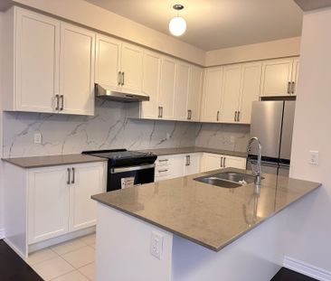 For Lease - 20 VANCISE Street, Markham, Ontario - Photo 5