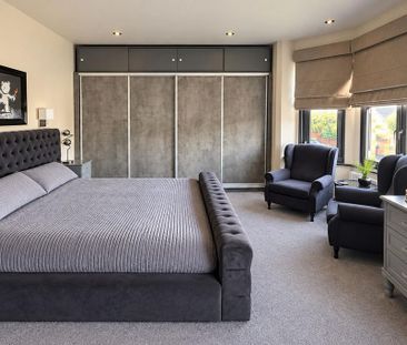 4 bedroom semi-detached house to rent - Photo 4