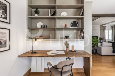 4 room luxury Flat for rent in Madrid, Community of Madrid - Photo 2