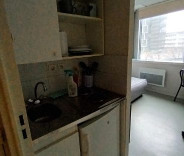 Location Appartement 1 pièce 15m² TOURS 37000 - Photo 2