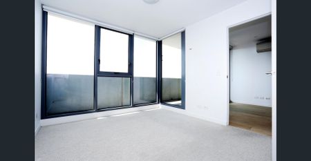 One bedroom at ONLY Flemington - Photo 4