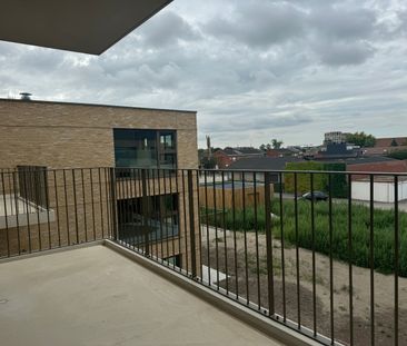 Lichtrijk 2-slaapkamerappartement in de nieuwbouwresidentie VUE - Photo 1