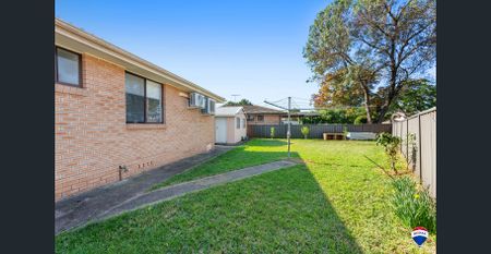 Spacious backyard for the growing family - Photo 4