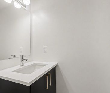 For Lease - 540 Tahoe Heights Unit# B, Leitrim, Ontario - Photo 6