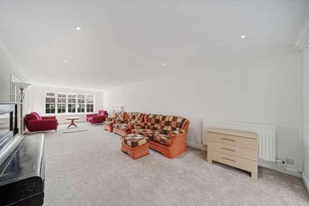 Higher Croft, Whitefield, M45 - Photo 3