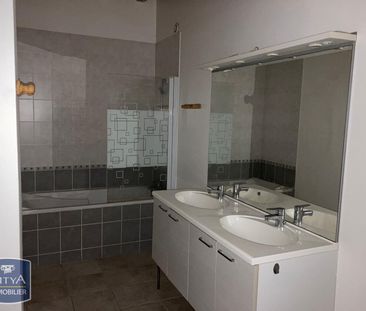 Location Appartement 1 pièce 47m² LUGNY 71260 - Photo 3