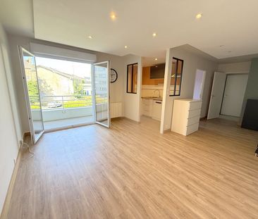 Location Appartement 2 pièces 54m² - Photo 2