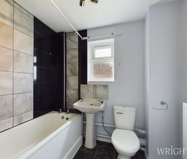 1 bedroom Maisonette - Kingfisher Rise, Stevenage - Photo 4