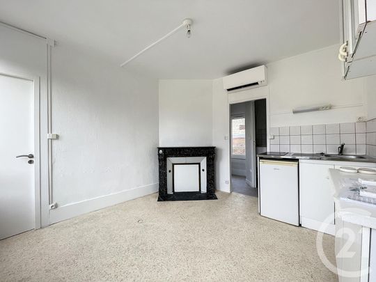 Location Appartement 1 pièce 28m² TROYES 10000 - Photo 1