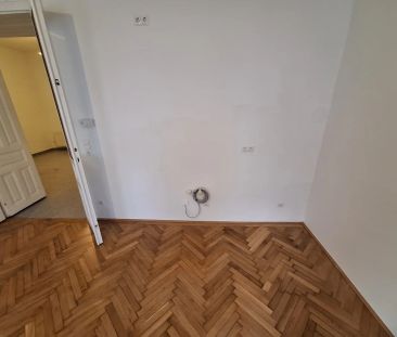 sehr zentral und ruhig gelegen mit Balkon - Stilaltbau Weyringergas... - Photo 6