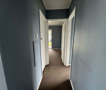 2 Bedrooms plus Conservatory - Photo 6