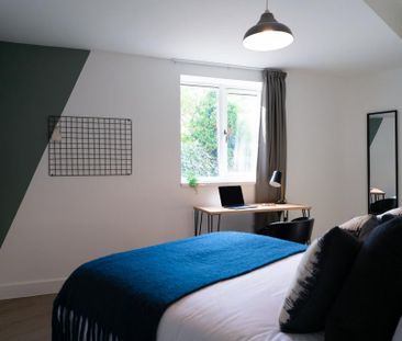 1 bedroom in a house share to rent - Photo 2