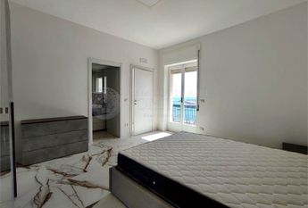 Appartamento con vista mare