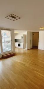 Gumpendorfer Straße: geräumige 4-Zimmer Dachgeschoßwohnung mit Terrassen - Photo 1