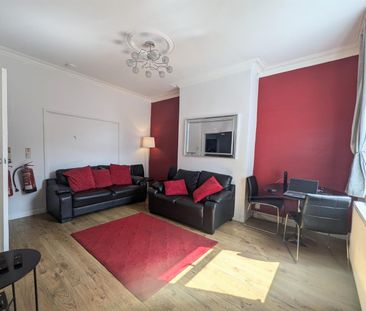 1 Beds - Property - - Photo 5