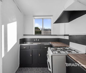 22 Browning Street, Moonee Ponds - Photo 1