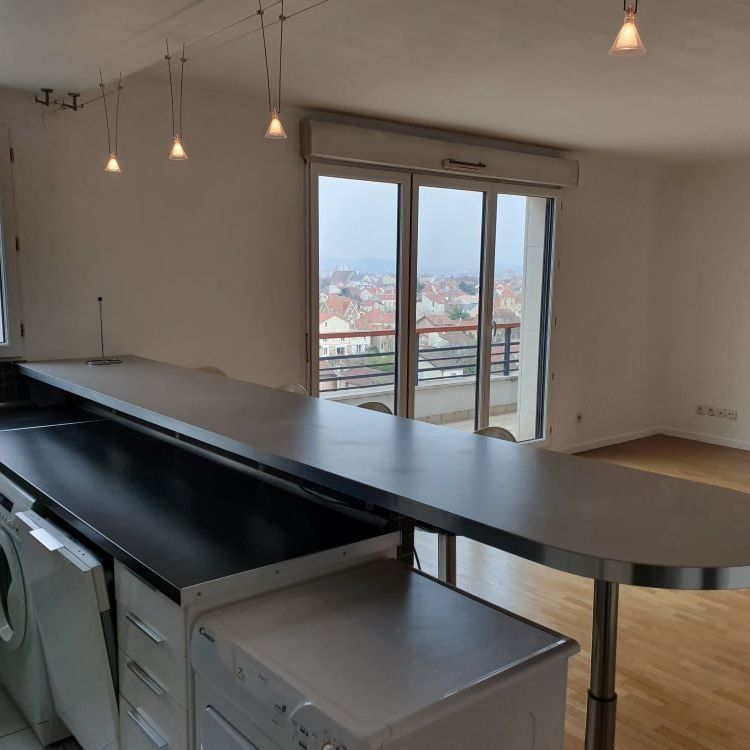 Location Appartement 3 pièces 69m² COLOMBES 92700 - Photo 1
