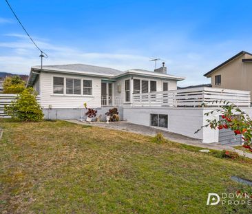 Stylish 3-Bedroom Home in West Moonah - Photo 5