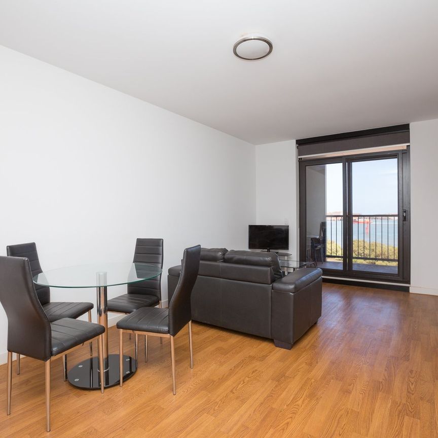 OCEAN VIEWS - Executive 1x1 Furnished Apartment - Photo 1