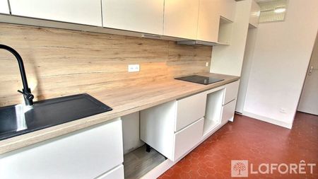 Appartement 2 Pièces 45 m² - Photo 2