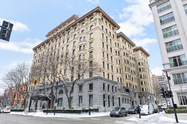 1509 Rue Sherbrooke O. #11B - Photo 1