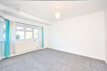 5 bedroom semi-detached house to rent - Photo 5