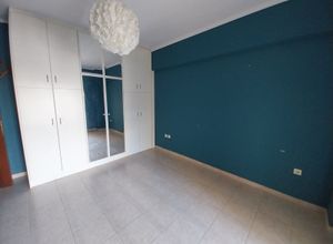 Διαμέρισμα για ενοικίαση - Χαριλάου, - Φωτογραφία 3