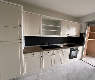 Location Appartement 3 pièces 59m² BASTIA 20200 - Photo 4