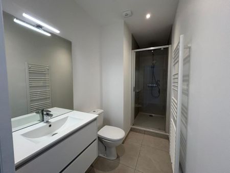 Location Appartement 2 pièces 32m² BOSSEY 74160 - Photo 4