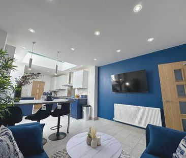 12 Harrow Road - Photo 1