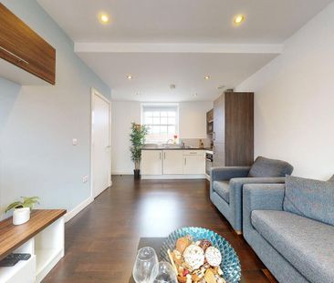 2 bedroom apartment to rent - Photo 4