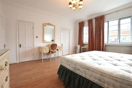 4 bedroom apartment to rent - Photo 5