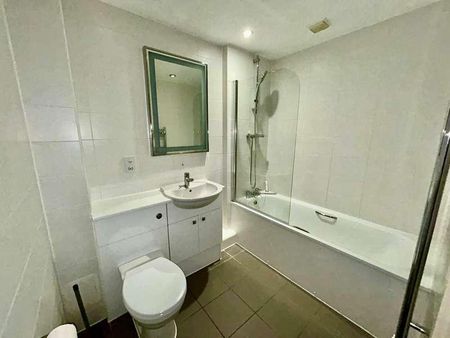 Apple Grove, Harrow, HA2 - Photo 5