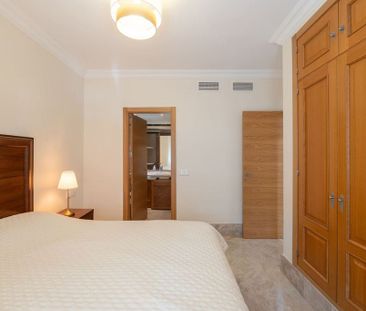 3 room luxury House for rent in Marbella, Andalusia - Photo 5