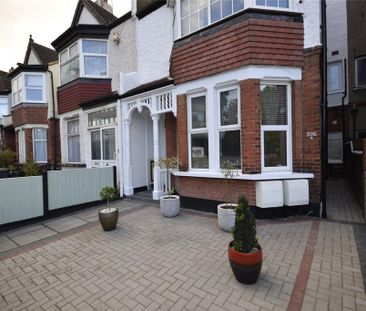 2 bedroom maisonette to rent - Photo 1
