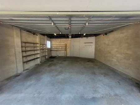 “Acreage family home in Kenthurst” - Photo 2