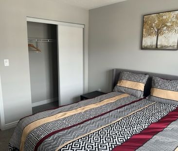 For Lease - 1568 Scarlett Trail Unit# Room, Pickering, Ontario - Photo 2