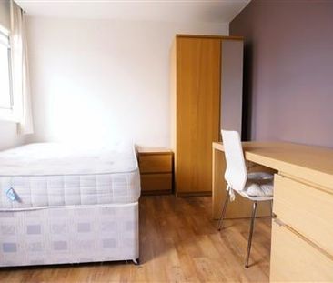 St Andrews Street, City Centre - Photo 3