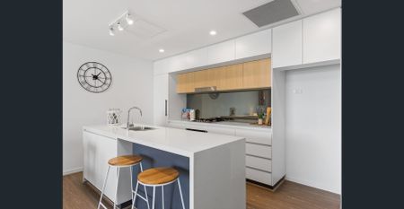 Welcome to Bastion-Outstanding Location Where Modern Living Meets Homely Comfort - Photo 5