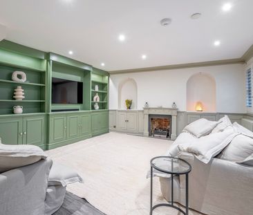 4 Bed Terraced House, Fenwick Place, SW9 - Photo 1