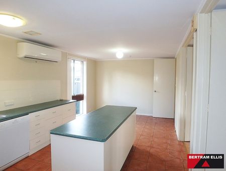 19A Eungella Street, Duffy ACT 2611 - House For Rent | Domain - Photo 2