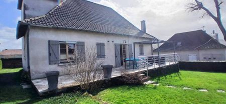 Location maison individuelle 4 pièces 107 m² à Figeac (46100) - Photo 4