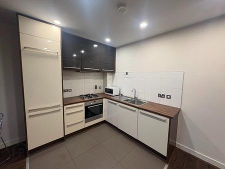 Apartment 11.08 The Arc Titantic Quarter, Belfast, BT3 9FP - Photo 4