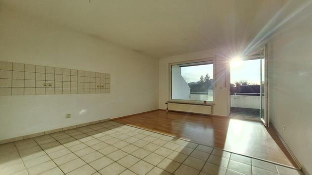 Licht, Luft & Weite: Wohnung mit außergewöhnlich großer Terrasse - Foto 1